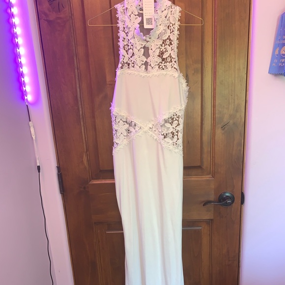 NEW WITH TAGS Bridesmaid Dress - Picture 1 of 6